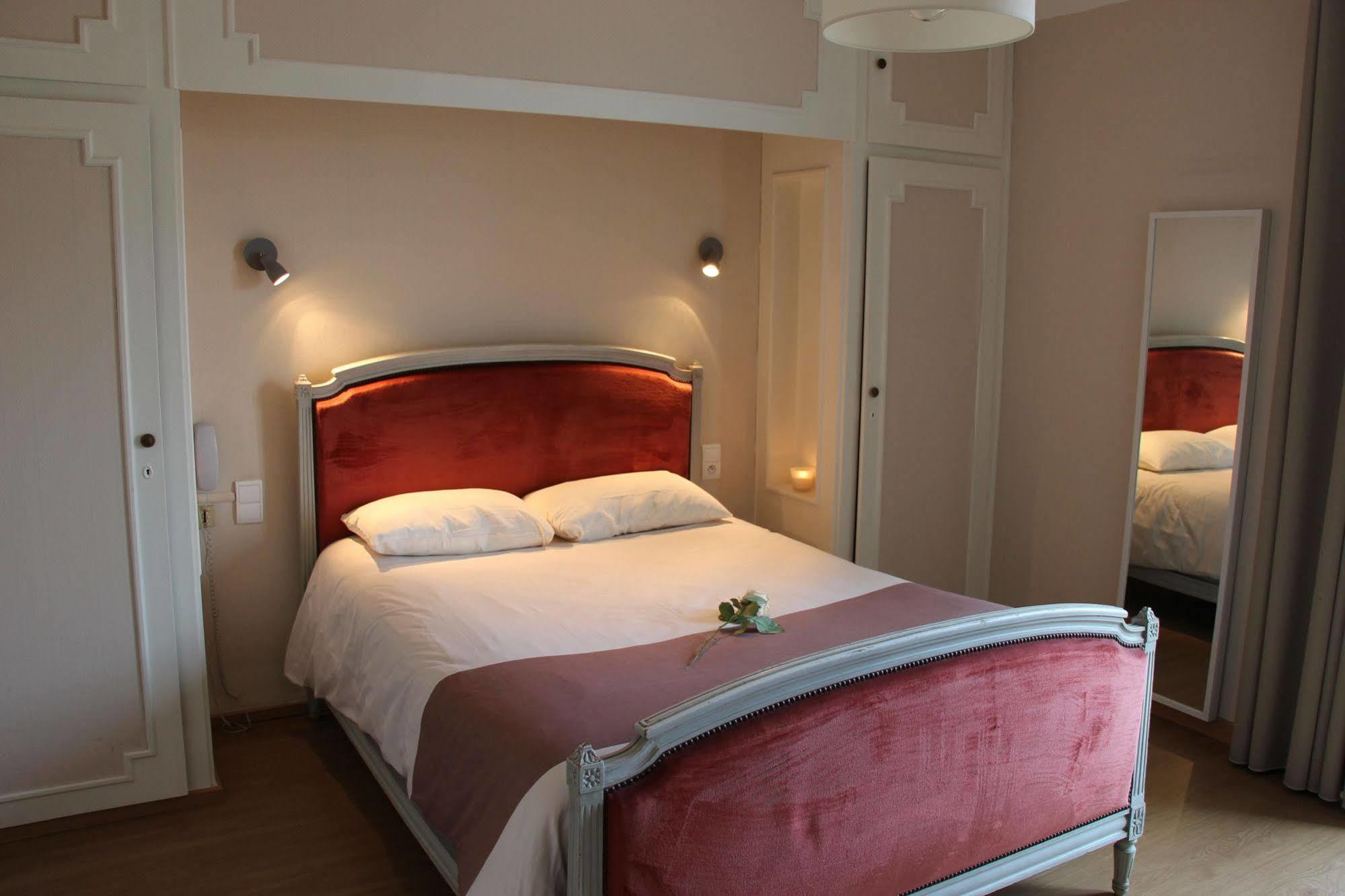 Hotel Mondial Perpignan Exterior photo
